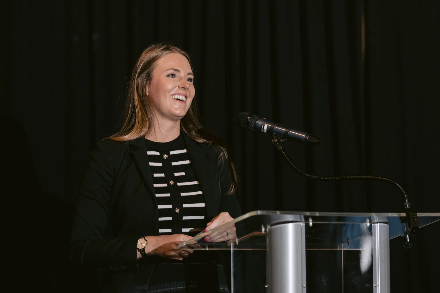 Feldmeyer Financial Group Advisor Alyssa Feldmeyer Miller Speaks to 250 Dayton-Area Women at Wright-Patt Credit Union’s “Women: At the Table Talks”